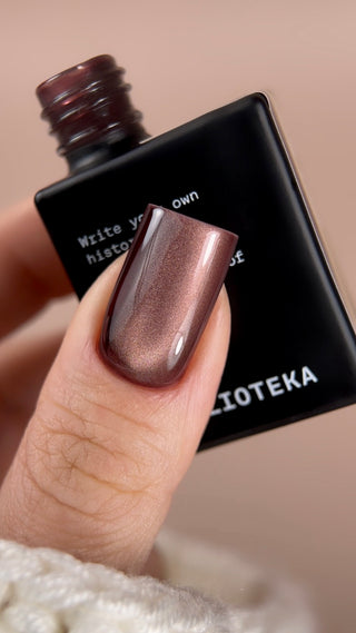 BIBLIOTEKA CAT EYE GEL POLISH № 07 WINE FLARE, 10 ML