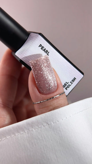 BIBLIOTEKA Cat Eye Gel Polish № 26 Pearl – Light Pink, 10 ml