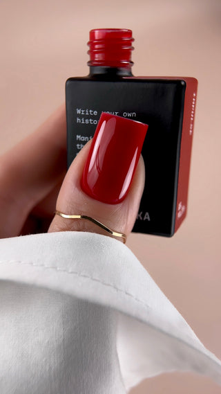 BIBLIOTEKA GEL POLISH № 28 IMPULSE – BRIGHT RED, 10 ML
