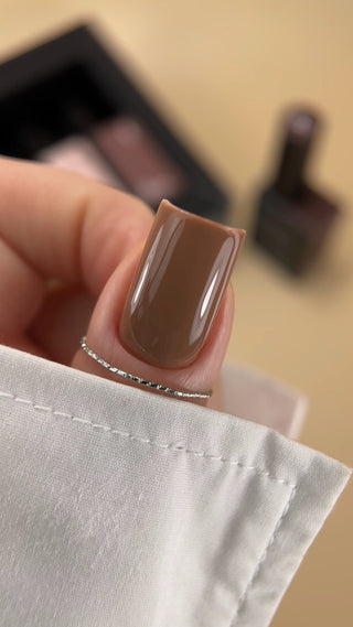 BIBLIOTEKA GEL POLISH № 35 UMBER – NATURAL BROWN, 10 ML