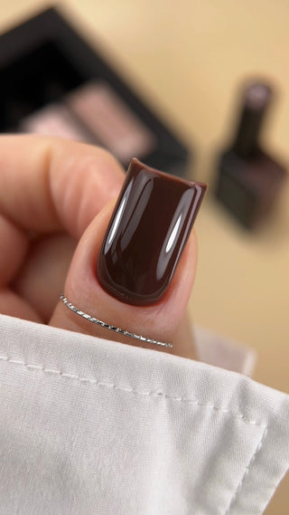 BIBLIOTEKA GEL POLISH № 39 ROOT – DARK BROWN, 10 ML