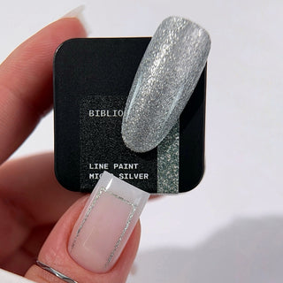 BIBLIOTEKA, LINE PAINT MICRO SILVER WIPE – FINE SILVER GEL LINE PAINT WITH A TACKY LAYER, 5 ML