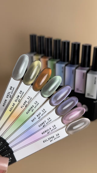 Cat Eye Gel Polish № 16 Eclipse – Silver-Gray, 10 ml